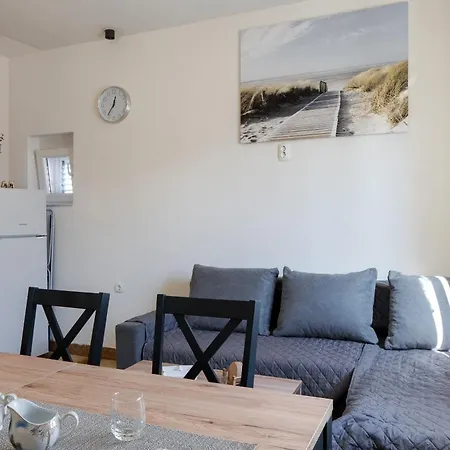 Apartman Floreani Vir