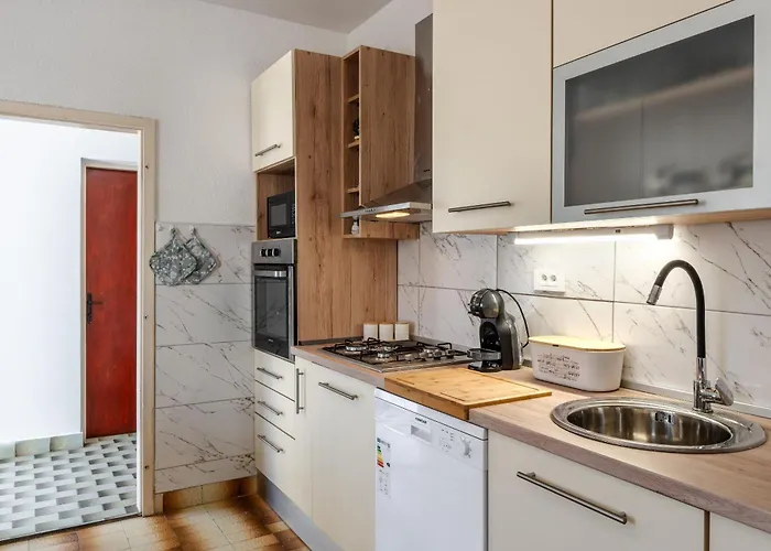 Floreani Apartment