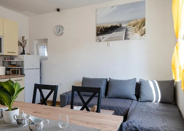 Apartment Floreani Vir